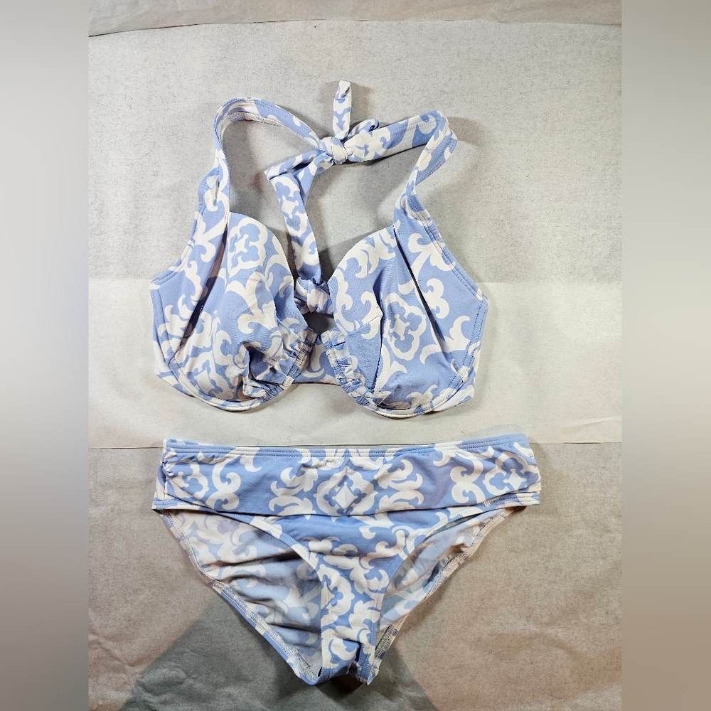 Tommy Bahama Bikini NWOT 38D top L bottom ~ 10